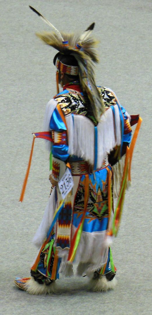 Powwow 101 Grass Dancers (Photo Diary)